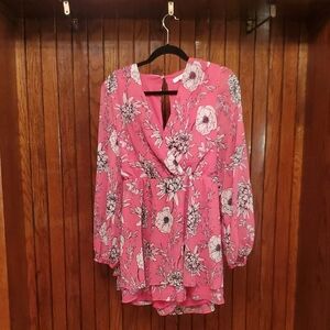 ❤️ 3 For $20 Beyond Words Floral Pink Wrap Top